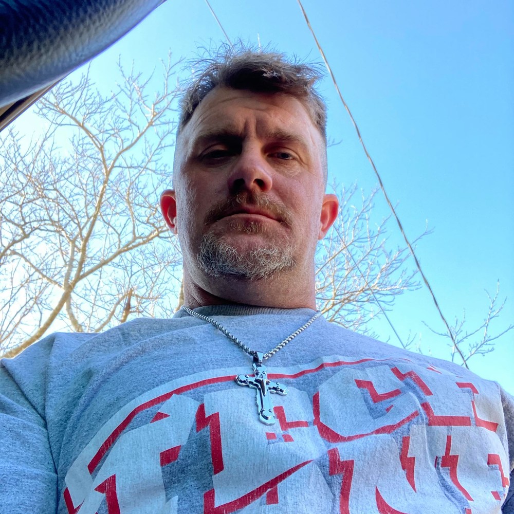 Meet your Posher, Wallie